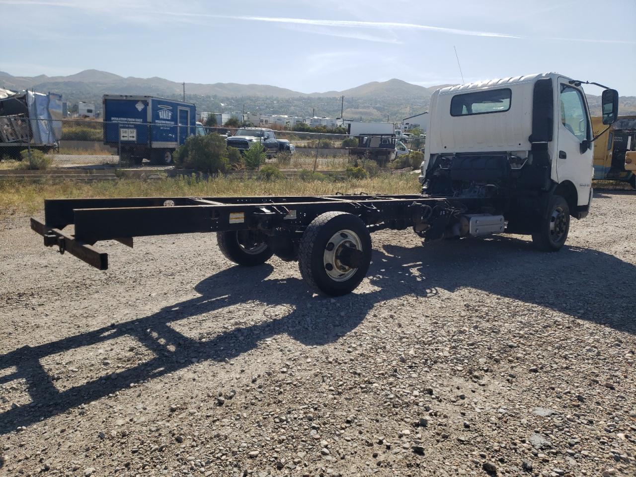 Изображение 3 2016 HINO 155  2016 с VIN JHHYDM1H8GK002898