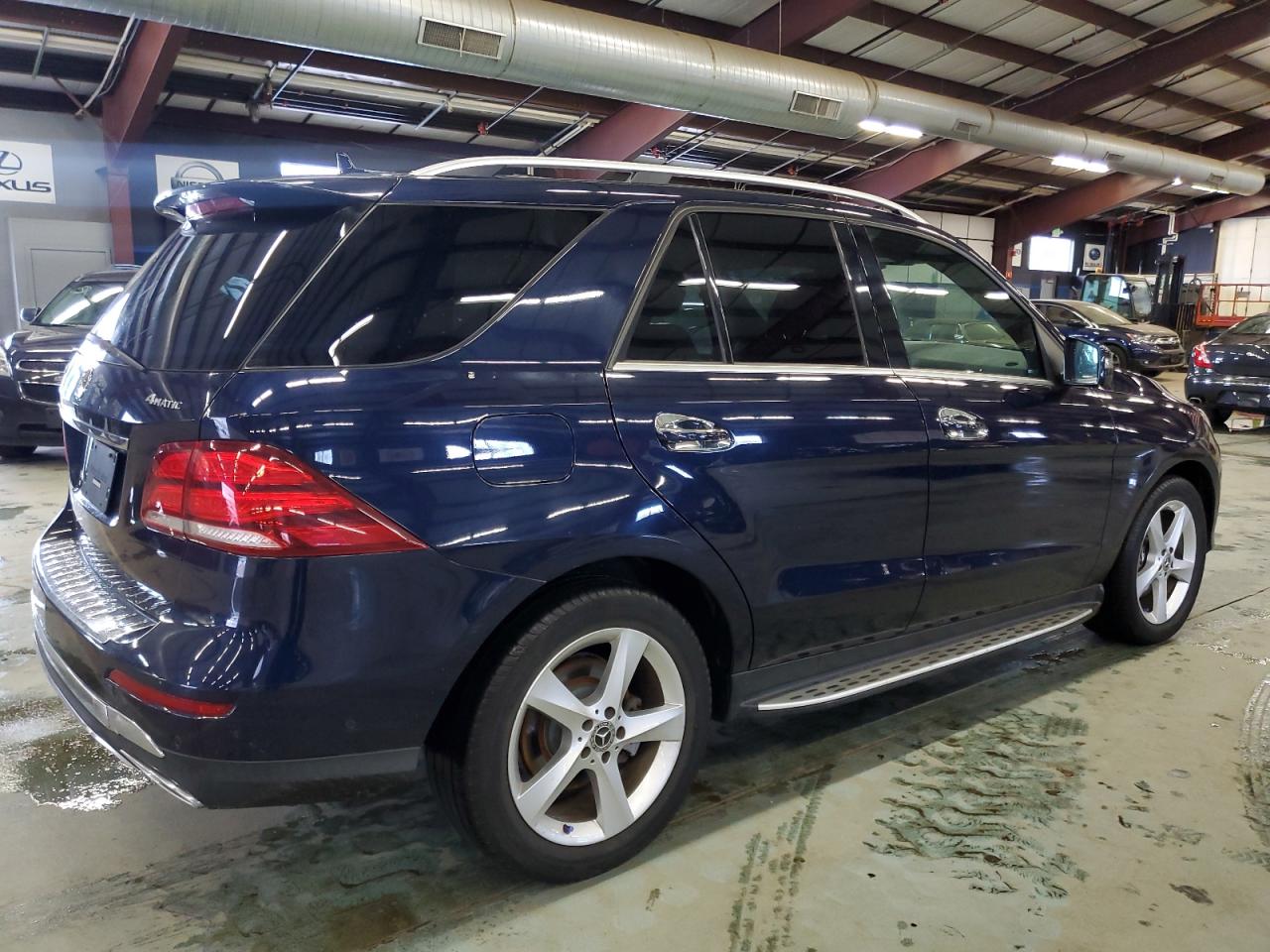 Obraz 3 z 2017 MERCEDES-BENZ GLE 350 4MATIC 2017 z VIN 4JGDA5HB0HA965315