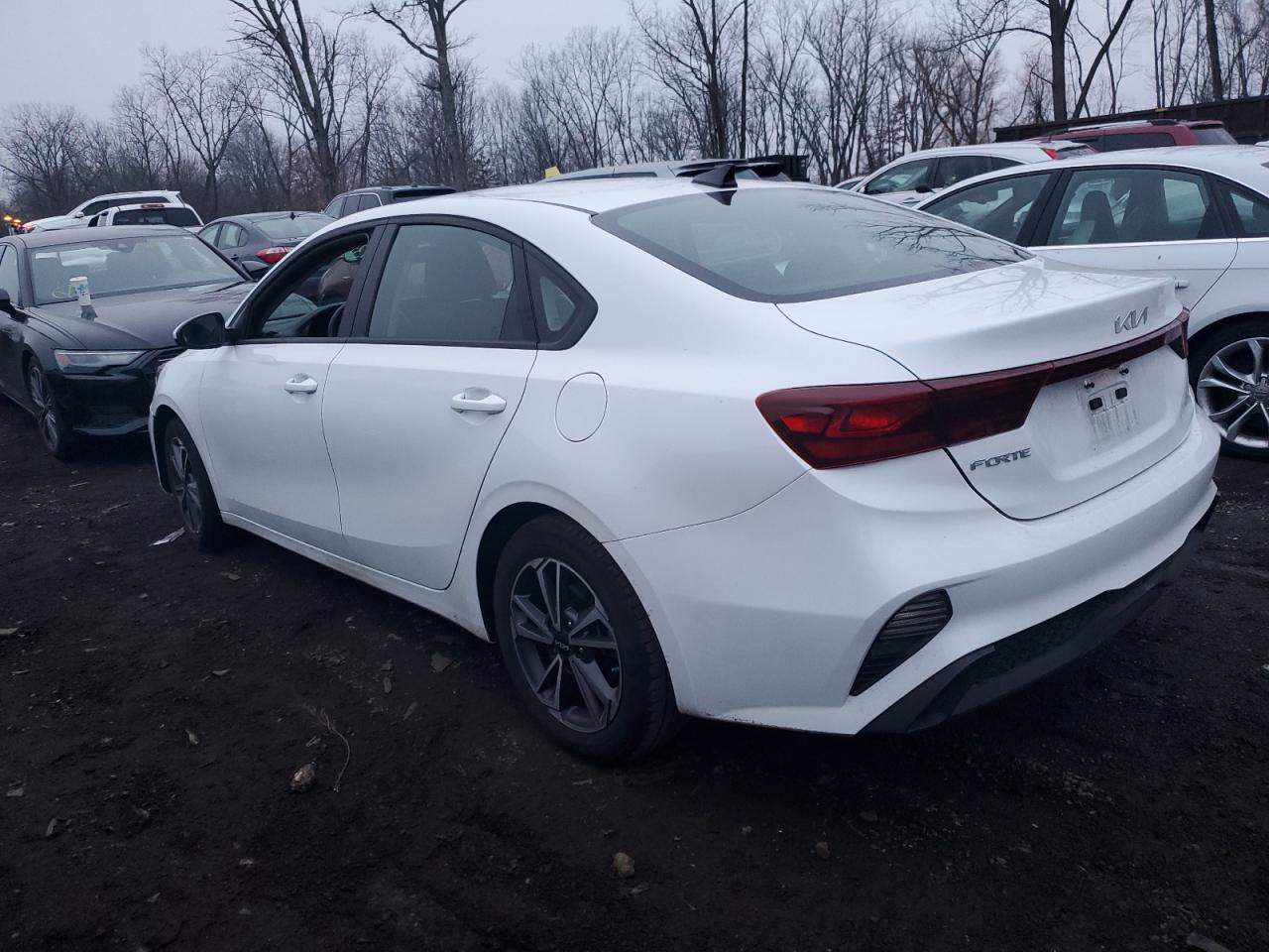Obraz 2 z 2022 KIA FORTE FE 2022 z VIN 3KPF24AD0NE448153
