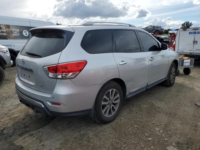 Image 3 of 2014 NISSAN PATHFINDER S 2014 with VIN 5N1AR2MN6EC700005