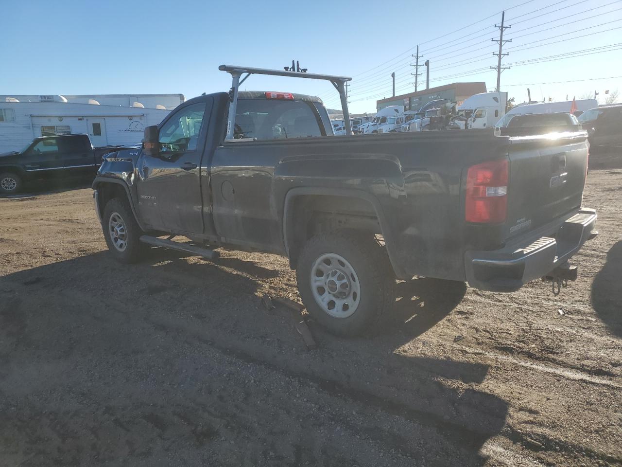 Image 2 of 2017 GMC SIERRA K3500 2017 with VIN 1GT32VCGXHZ402516