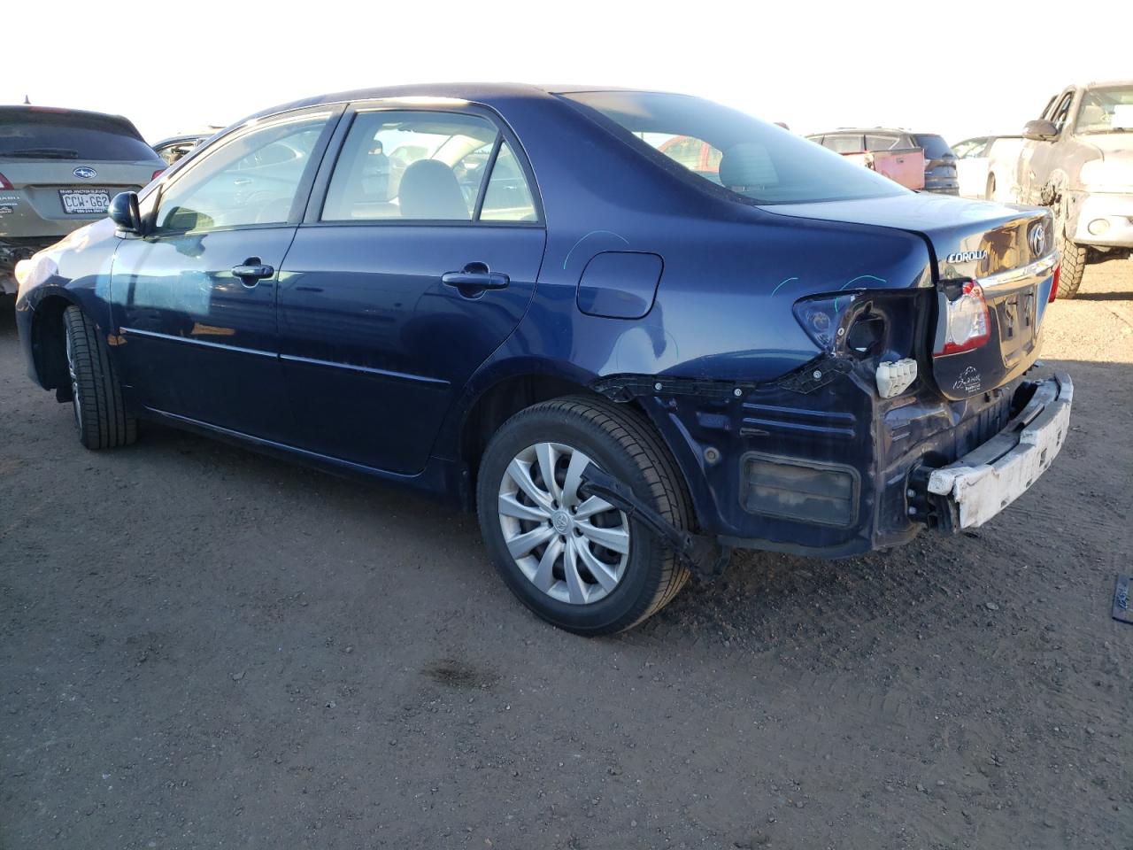 Obraz 2 z 2012 TOYOTA COROLLA BASE 2012 z VIN JTDBU4EE1C9175625