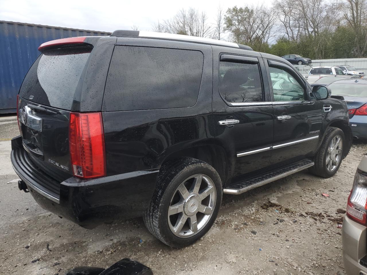Изображение 3 2010 CADILLAC ESCALADE PREMIUM 2010 с VIN 1GYUKCEF0AR247911