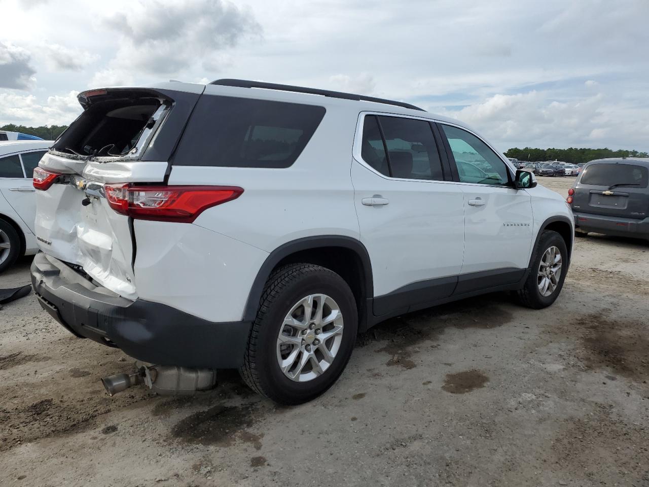 Obraz 3 z Chevrolet Traverse Lt 2020 z VIN 1GNERGKW0LJ179345