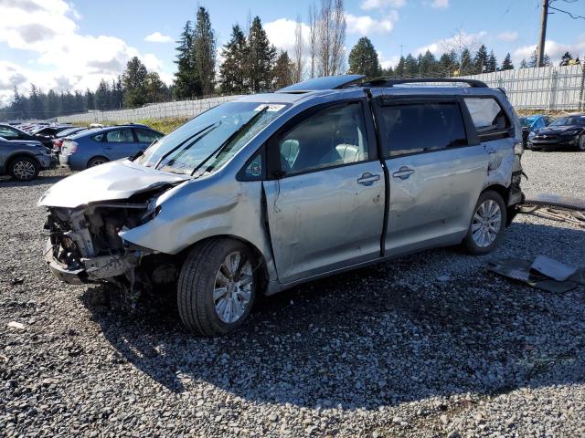 Obraz 2013 TOYOTA SIENNA XLE 2013