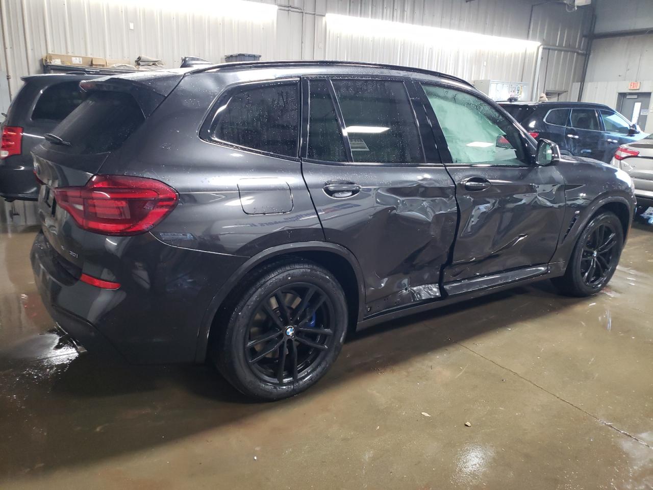 Image 3 of 2019 BMW X3 XDRIVE30I 2019 with VIN 5UXTR9C56KLP88619