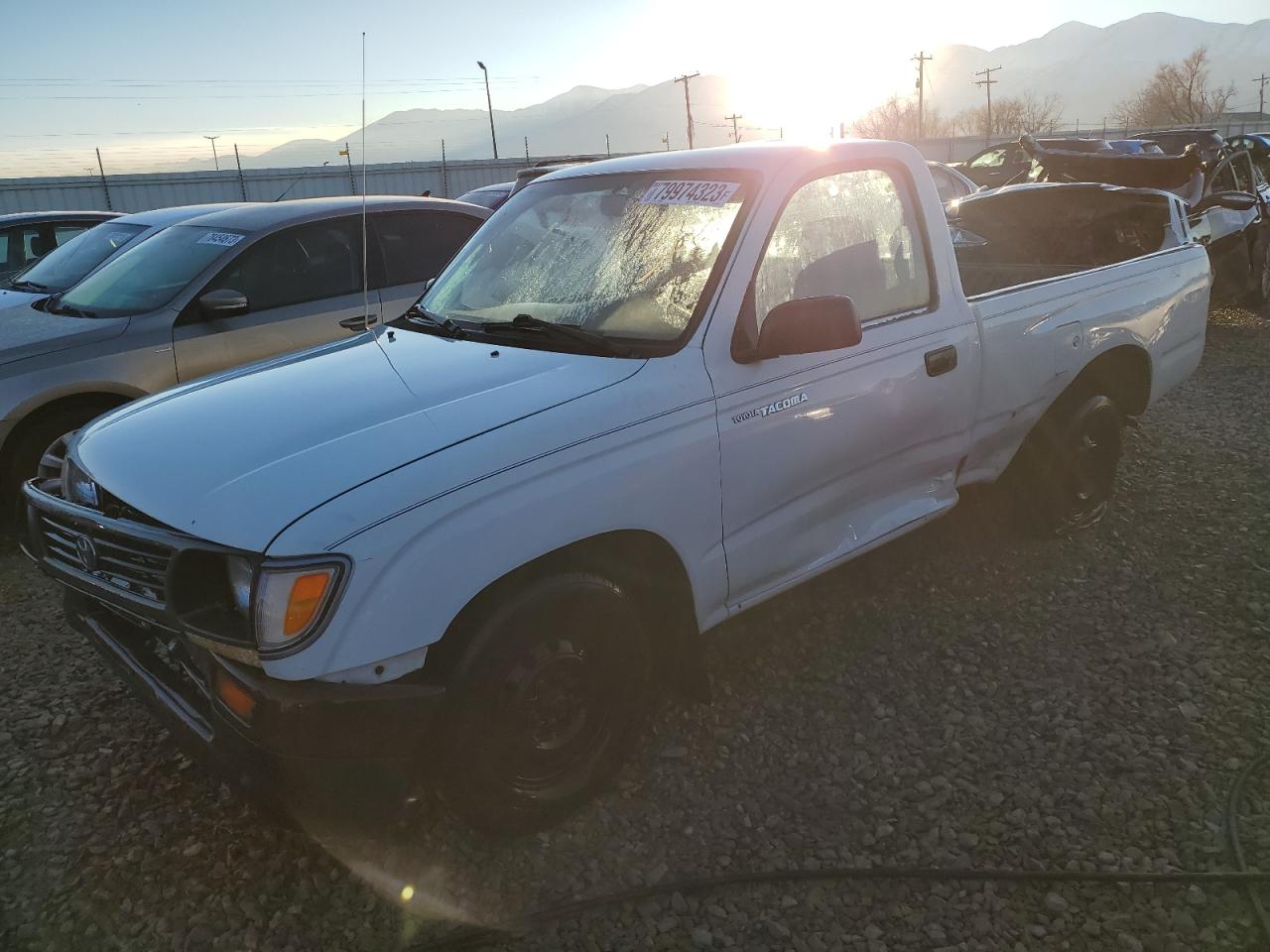 1995 TOYOTA TACOMA  1995 image