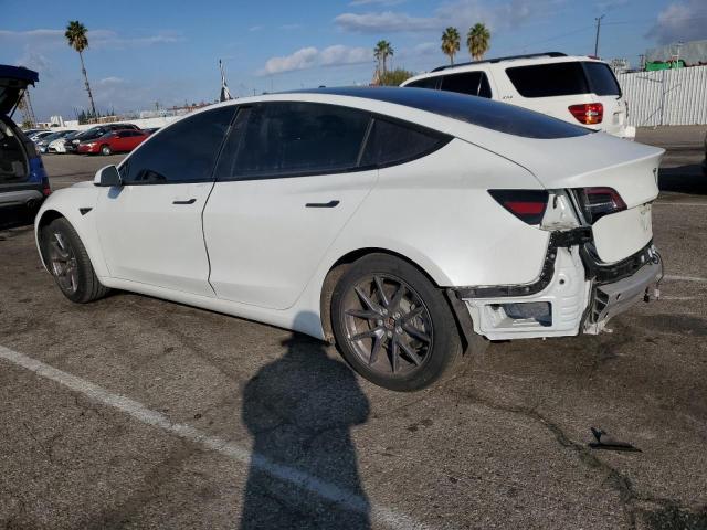 Obraz 2 z 2021 TESLA MODEL 3  2021 z VIN 5YJ3E1EA7MF868431