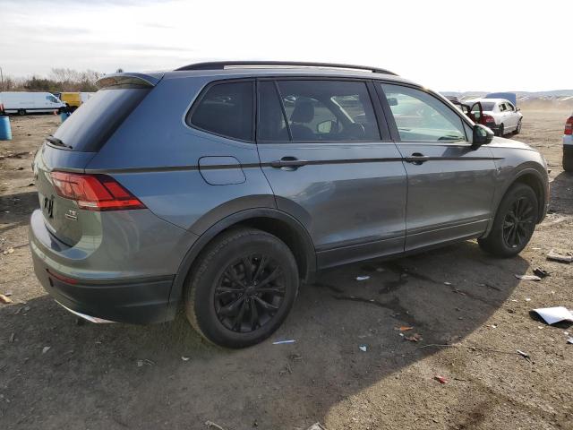 Image 3 of 2018 VOLKSWAGEN TIGUAN S 2018 with VIN 3VV0B7AX9JM091817
