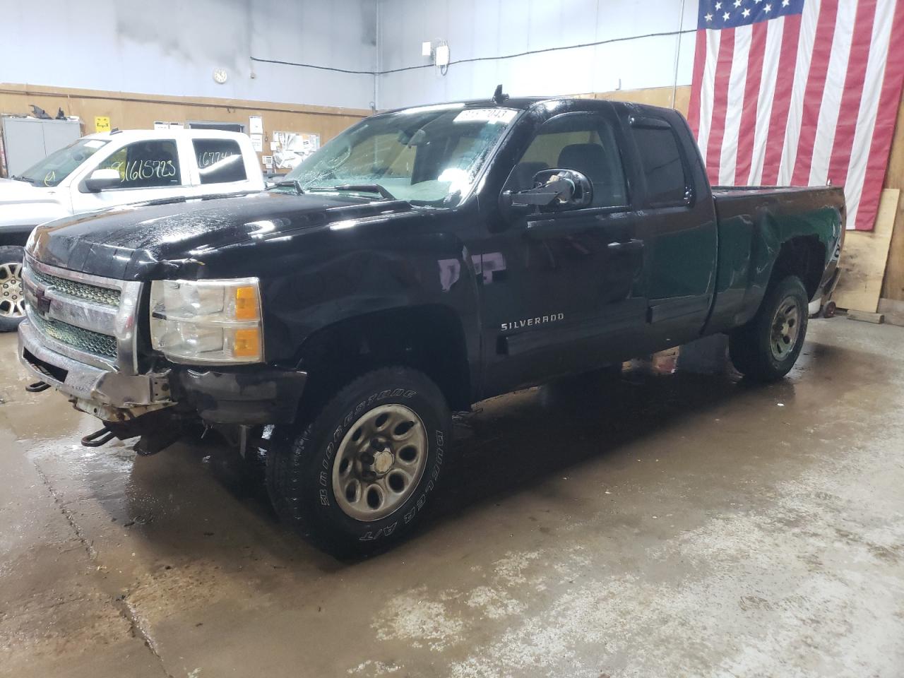 Image 1 of 2013 CHEVROLET SILVERADO K1500 LT 2013 with VIN 1GCRKSE74DZ233089