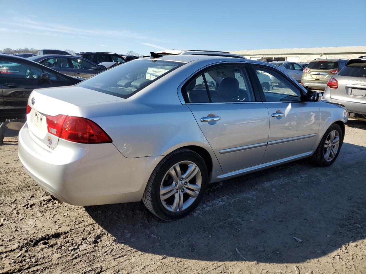 Изображение 3 2009 KIA OPTIMA LX 2009 с VIN KNAGE224595359644