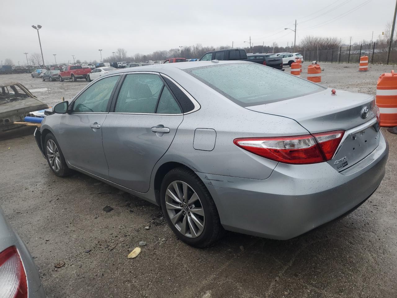 Изображение 2 2015 TOYOTA CAMRY LE 2015 с VIN 4T1BF1FK5FU075344