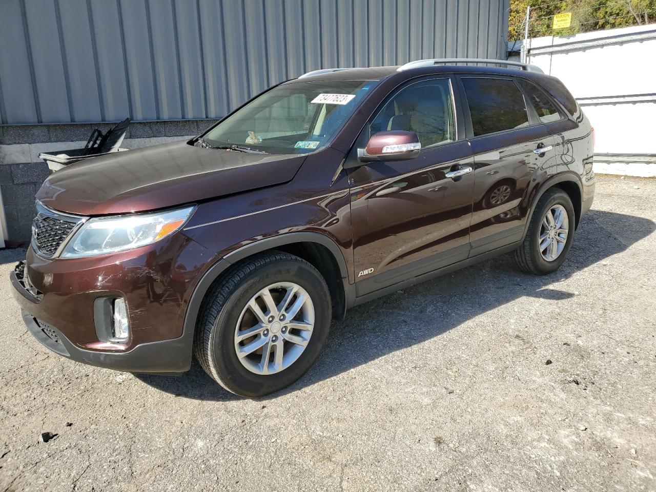 Изображение 1 2015 KIA SORENTO LX 2015 с VIN 5XYKTCA60FG617065