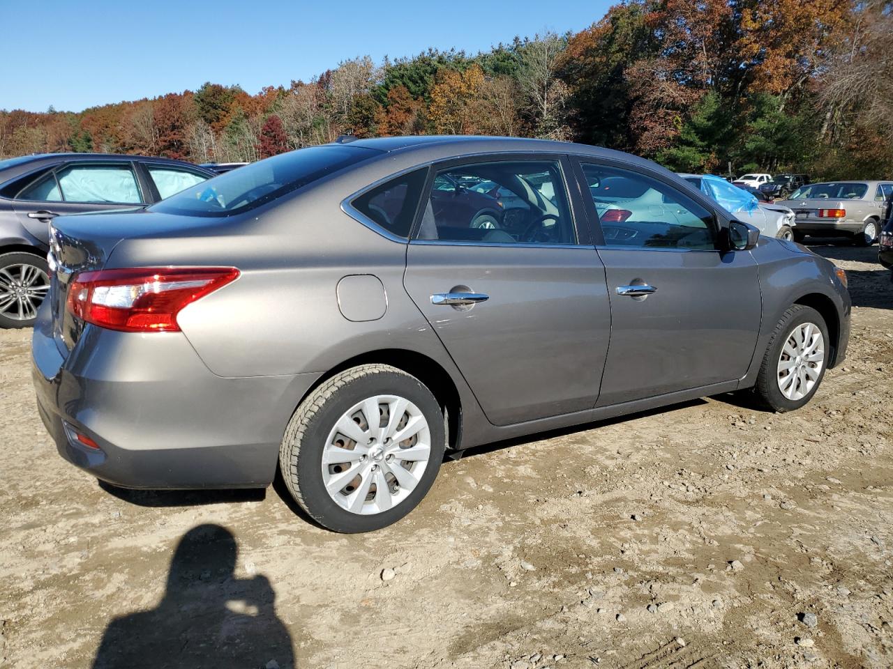Obraz 3 z 2016 NISSAN SENTRA S 2016 z VIN 3N1AB7AP7GL662211