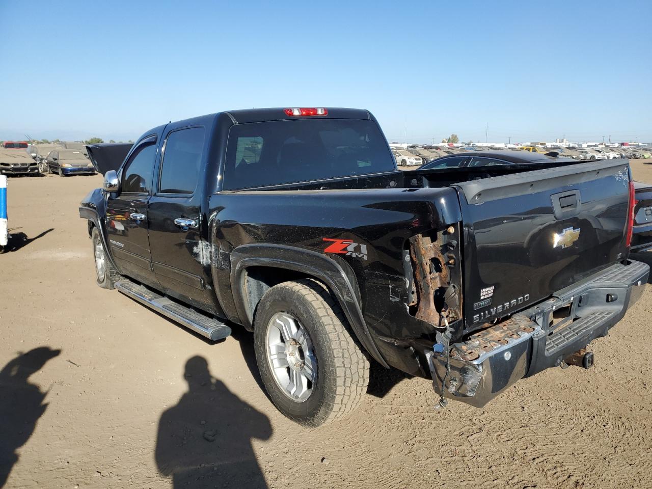 Image 2 of Chevrolet Silverado K1500 Lt 2011 with VIN 1GCPKSE37BF162523