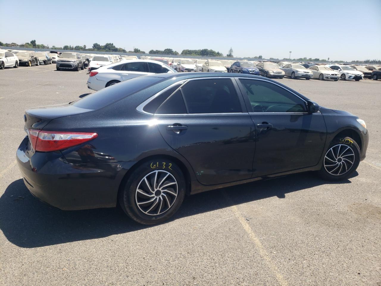 Изображение 3 2016 TOYOTA CAMRY HYBRID 2016 с VIN 4T1BD1FK1GU179109