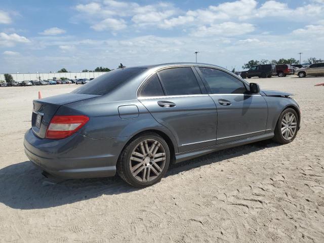Image 3 of 2009 MERCEDES-BENZ C 300 2009 with VIN WDDGF54X79R069915