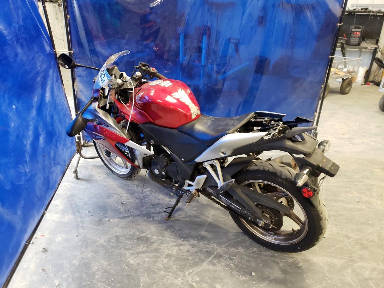 Obraz 3 z 2012 HONDA CBR250 R 2012 z VIN MLHMC4102C5201305