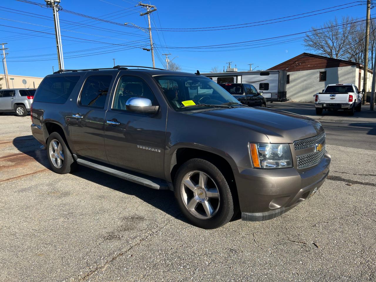 2013 CHEVROLET SUBURBAN C1500 LT 2013 image