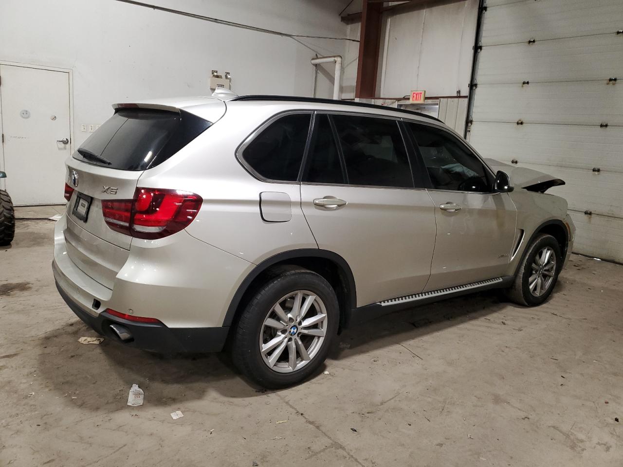 Изображение 3 2015 BMW X5 XDRIVE35I 2015 с VIN 5UXKR0C56F0K63932