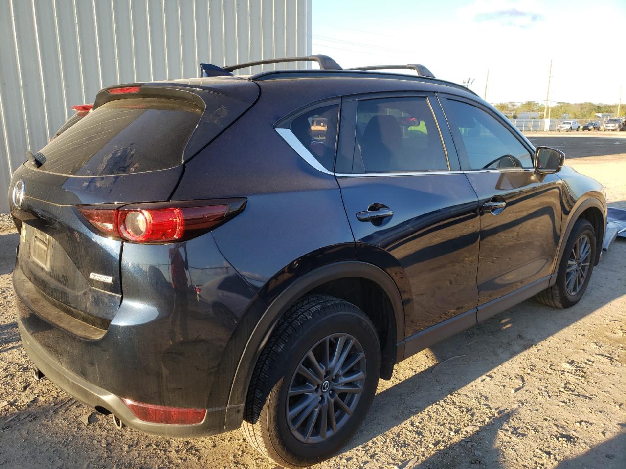 Image 3 of 2019 MAZDA CX-5 TOURING 2019 with VIN JM3KFACM9K0694192