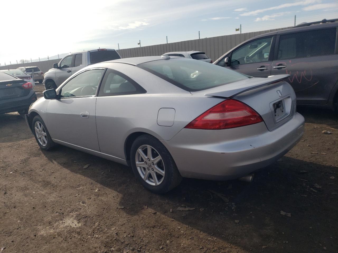 Image 2 of 2004 HONDA ACCORD EX 2004 with VIN 1HGCM82604A019148