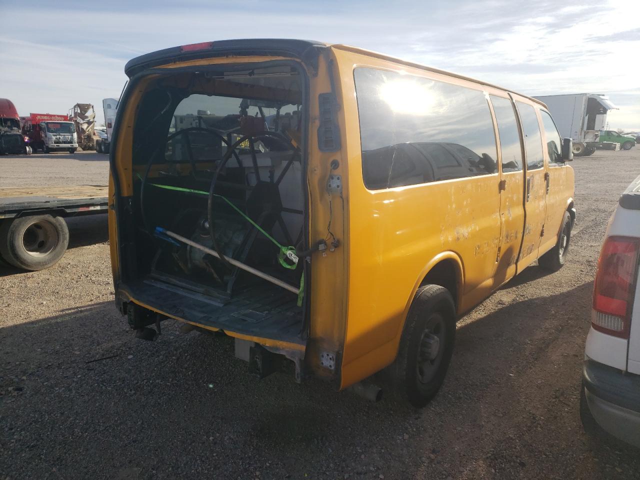 Image 3 of 2015 CHEVROLET EXPRESS G3500  2015 with VIN 1GCZGUCF9F1110137