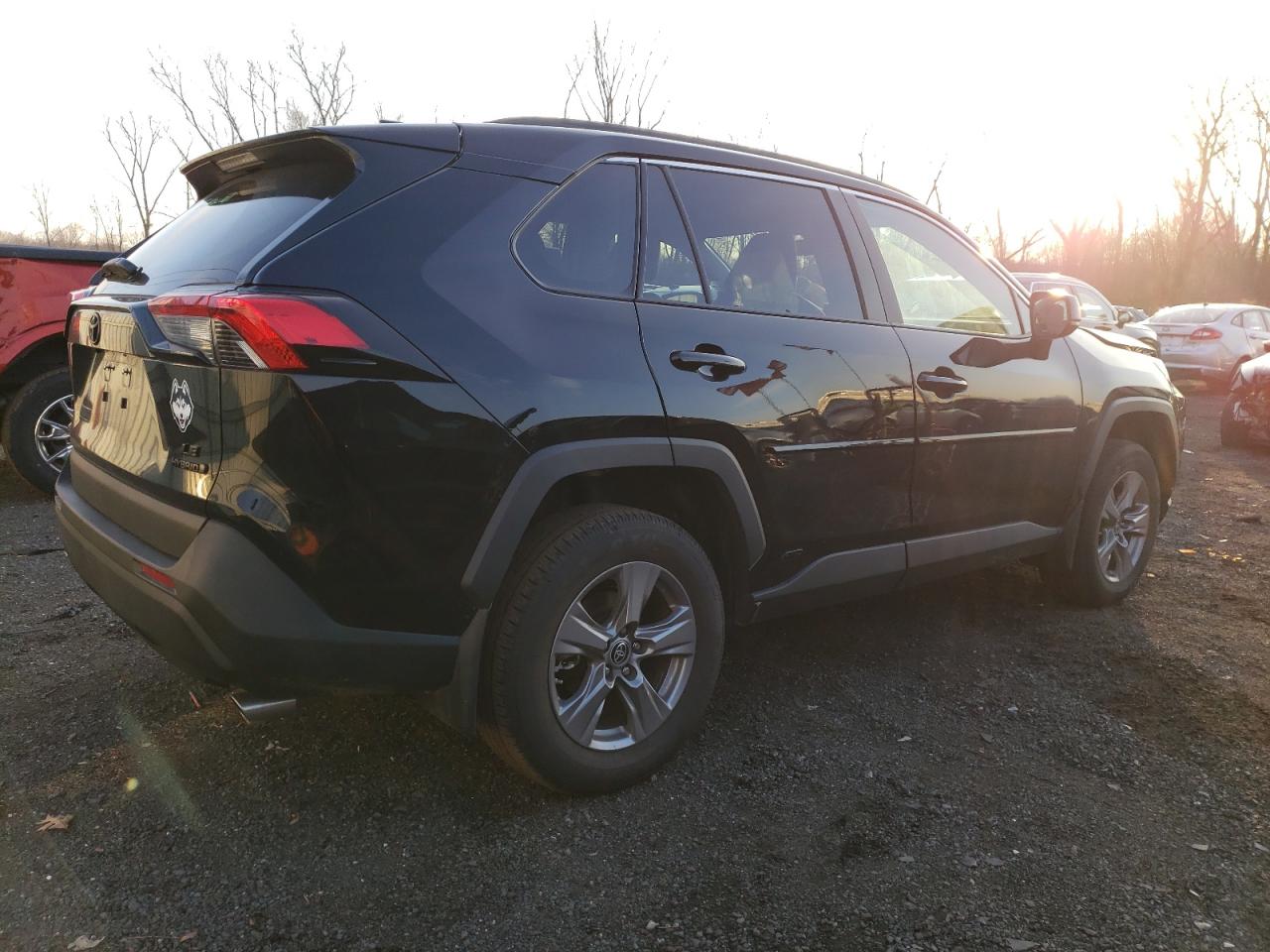 Image 3 of 2023 TOYOTA RAV4 LE 2023 with VIN 4T3LWRFV3PU095730