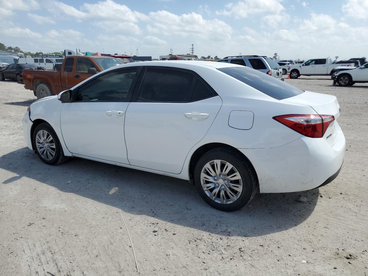 Image 2 of 2016 TOYOTA COROLLA L 2016 with VIN 2T1BURHE5GC669771