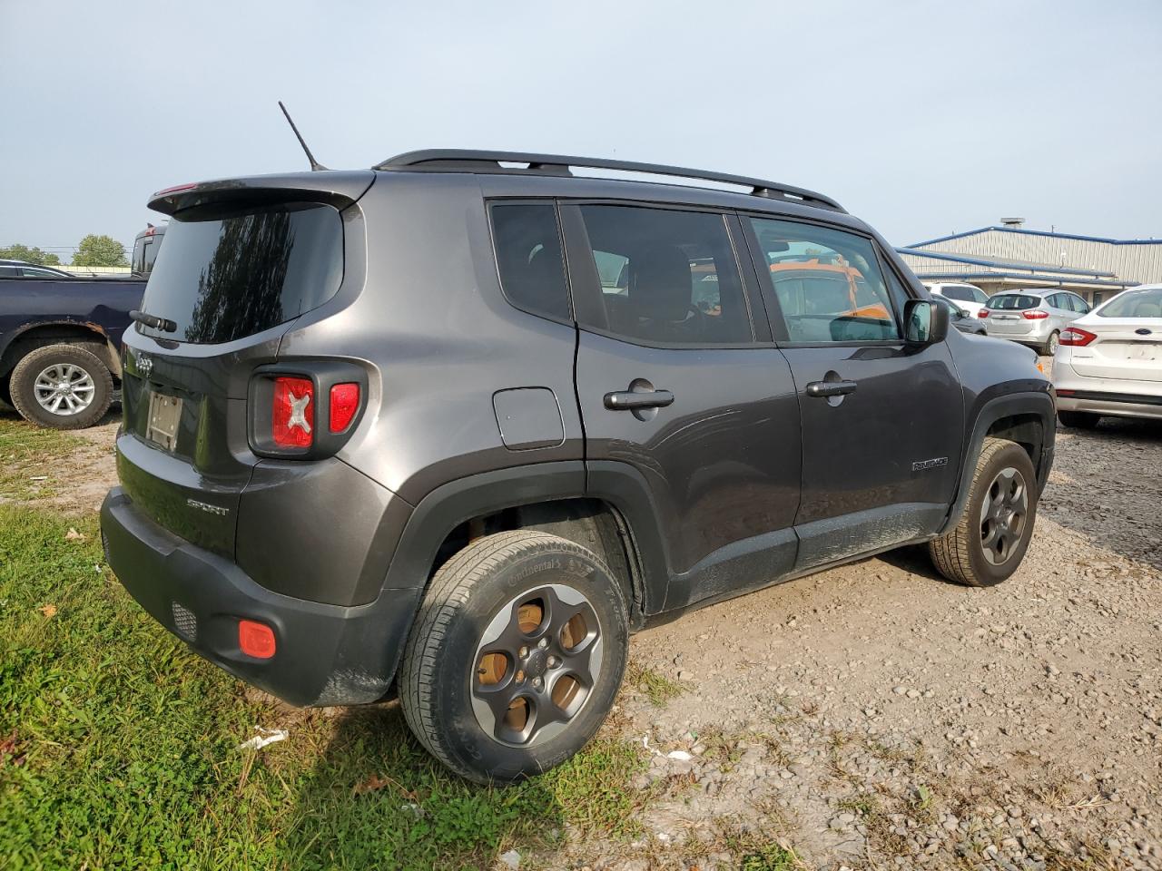 Obraz 3 z 2017 JEEP RENEGADE SPORT 2017 z VIN ZACCJBABXHPF52150