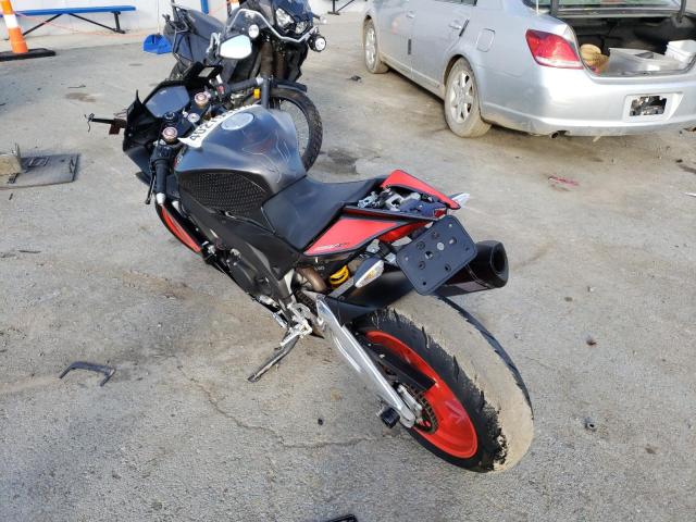 Obraz 3 z 2017 APRILIA RSV4 RR 2017 z VIN ZD4KEU006HS000154