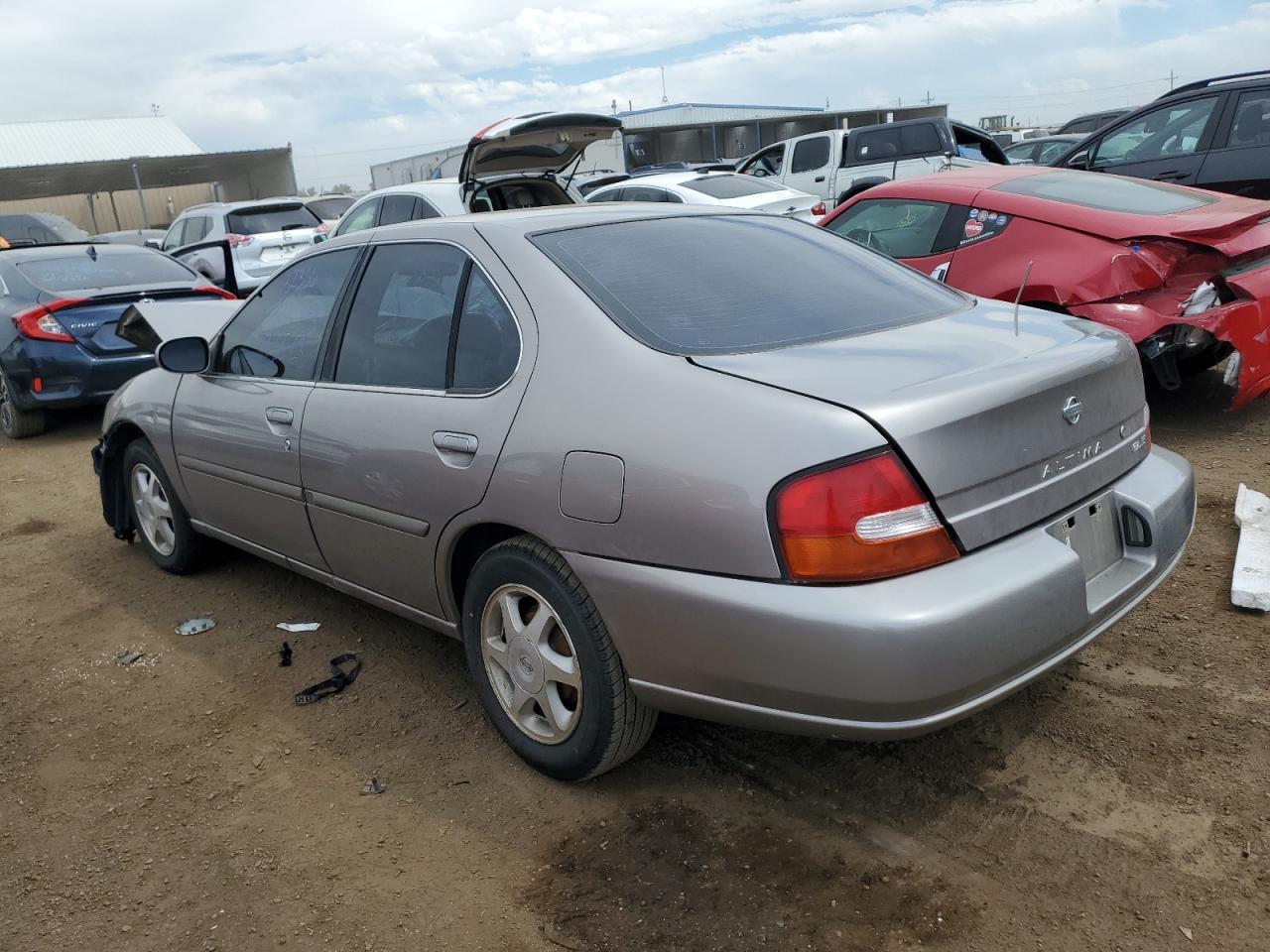 Obraz 2 z 1999 NISSAN ALTIMA XE 1999 z VIN 1N4DL01D6XC216203
