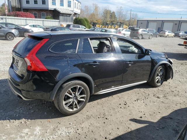 Obraz 3 z 2018 VOLVO V60 CROSS COUNTRY PREMIER 2018 z VIN YV440MWK6J2053337