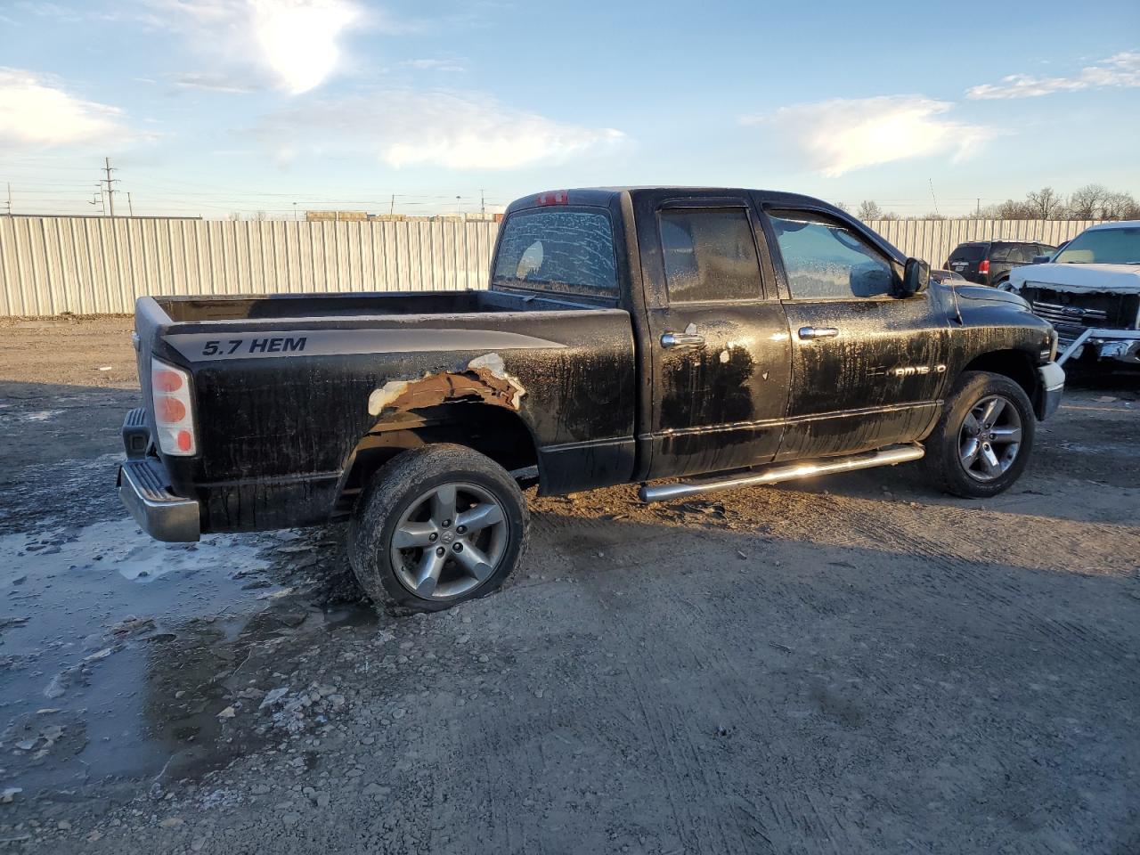 Image 3 of 2004 DODGE RAM 1500 ST 2004 with VIN 1D7HA18N34S539346