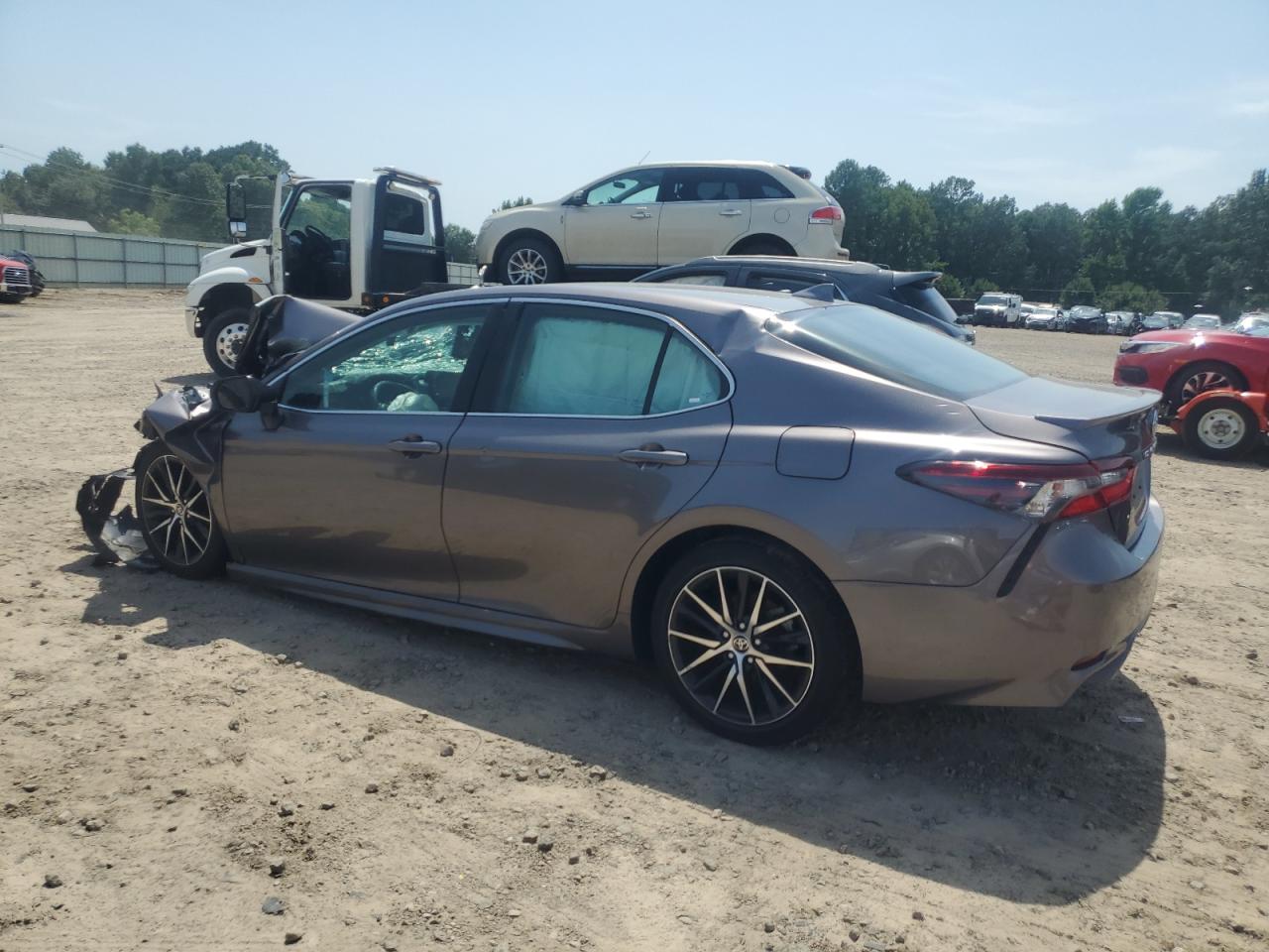 Изображение 2 2021 TOYOTA CAMRY SE 2021 с VIN 4T1G11AK4MU464548
