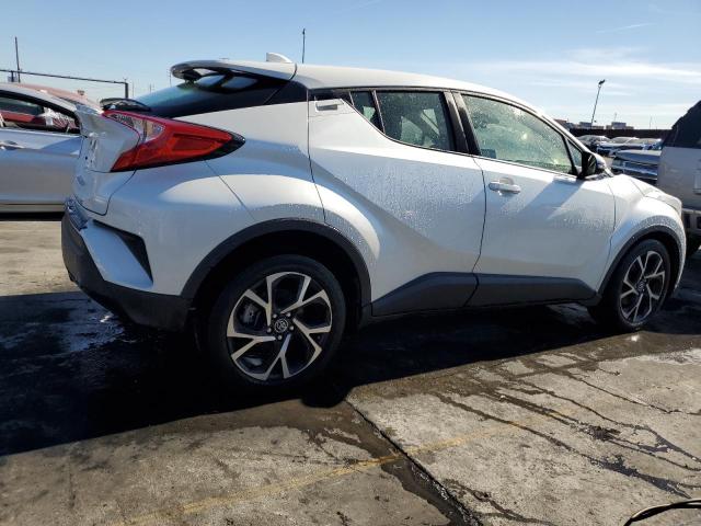 Image 3 of 2019 TOYOTA C-HR XLE 2019 with VIN JTNKHMBX2K1057764