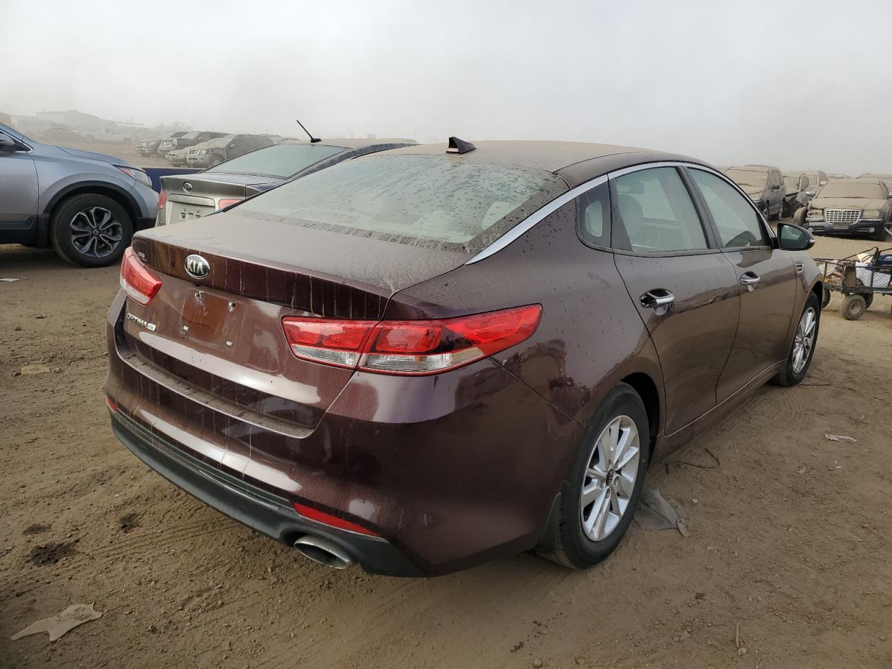 Изображение 3 2016 KIA OPTIMA LX 2016 с VIN 5XXGT4L30GG023581