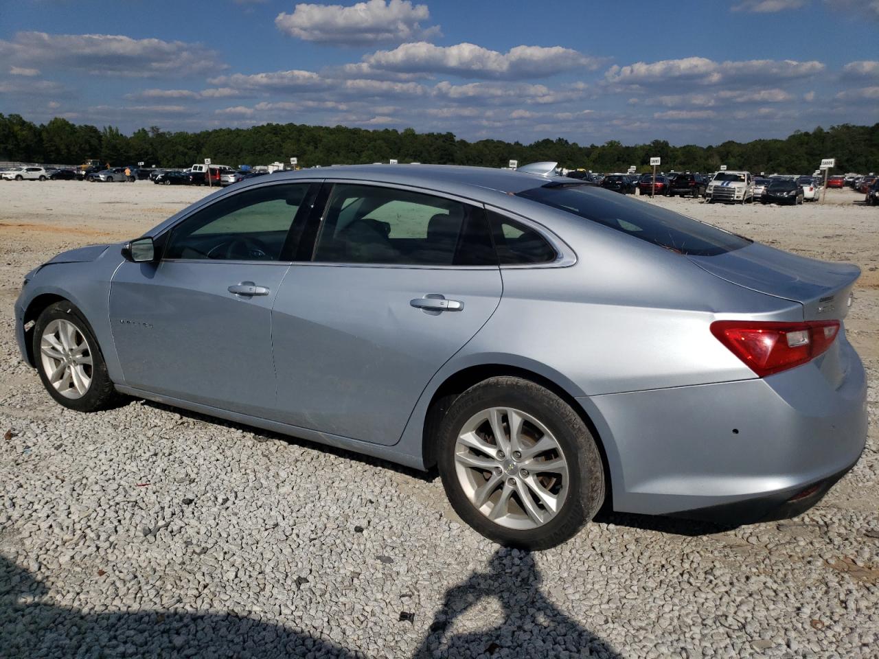 Image 2 of Chevrolet Malibu Lt 2017 with VIN 1G1ZE5ST8HF229217