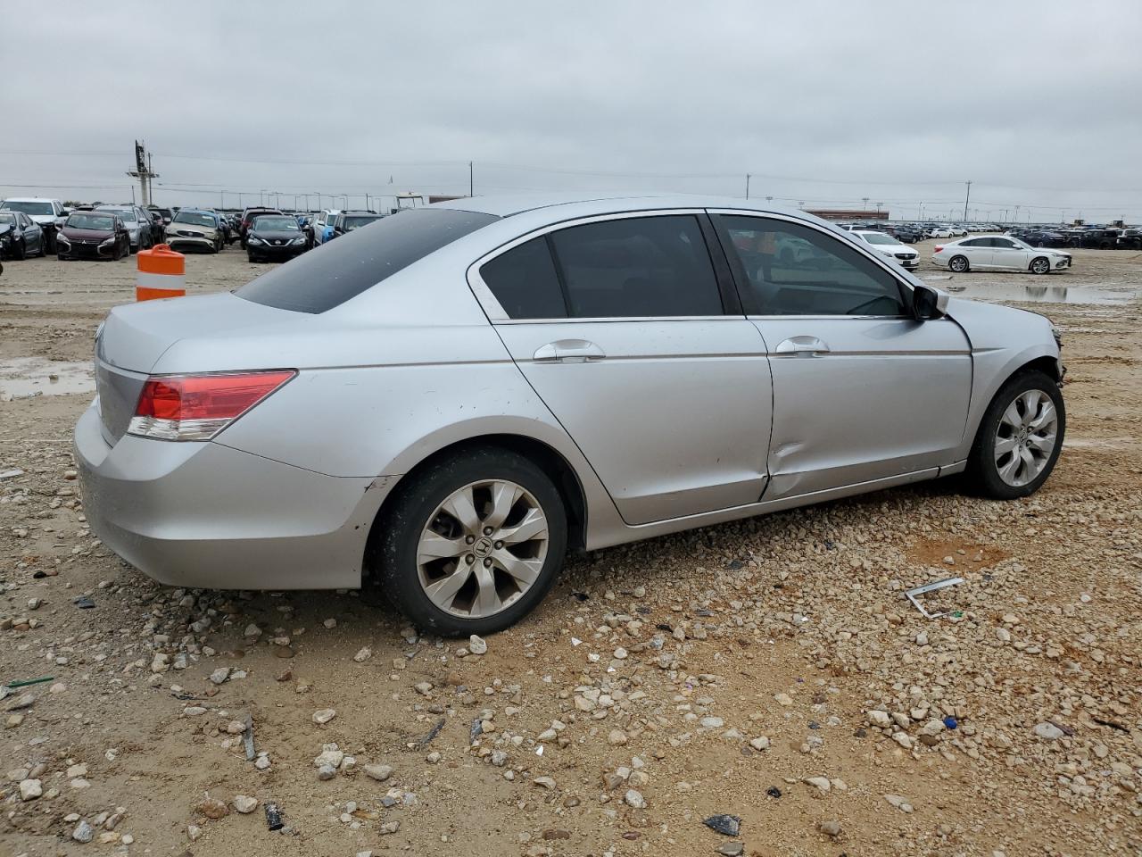 Изображение 3 2009 HONDA ACCORD EX 2009 с VIN 1HGCP26799A105136