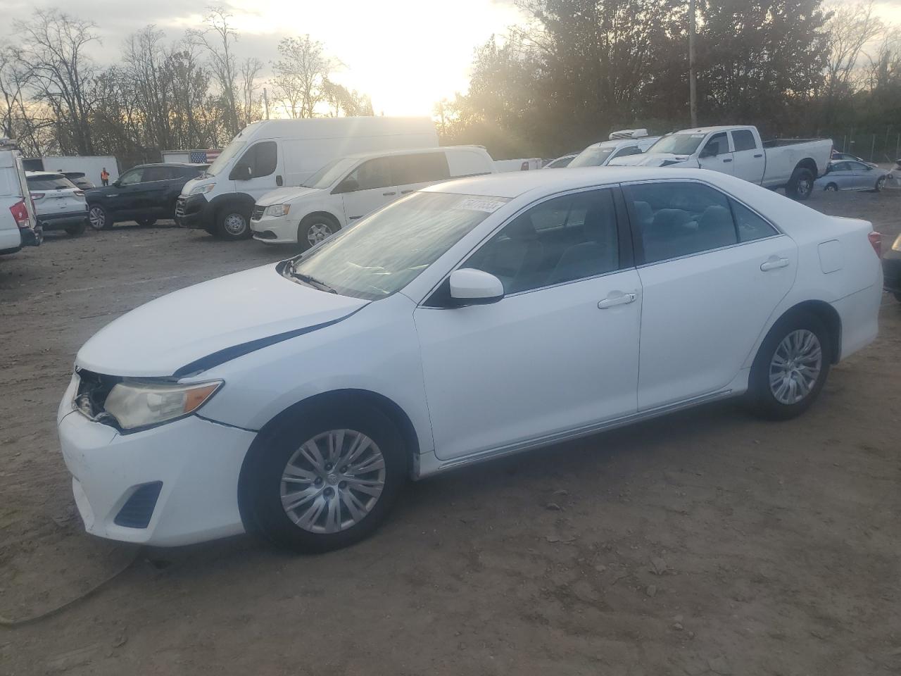Obraz 1 z 2013 TOYOTA CAMRY L 2013 z VIN 4T4BF1FK2DR312195