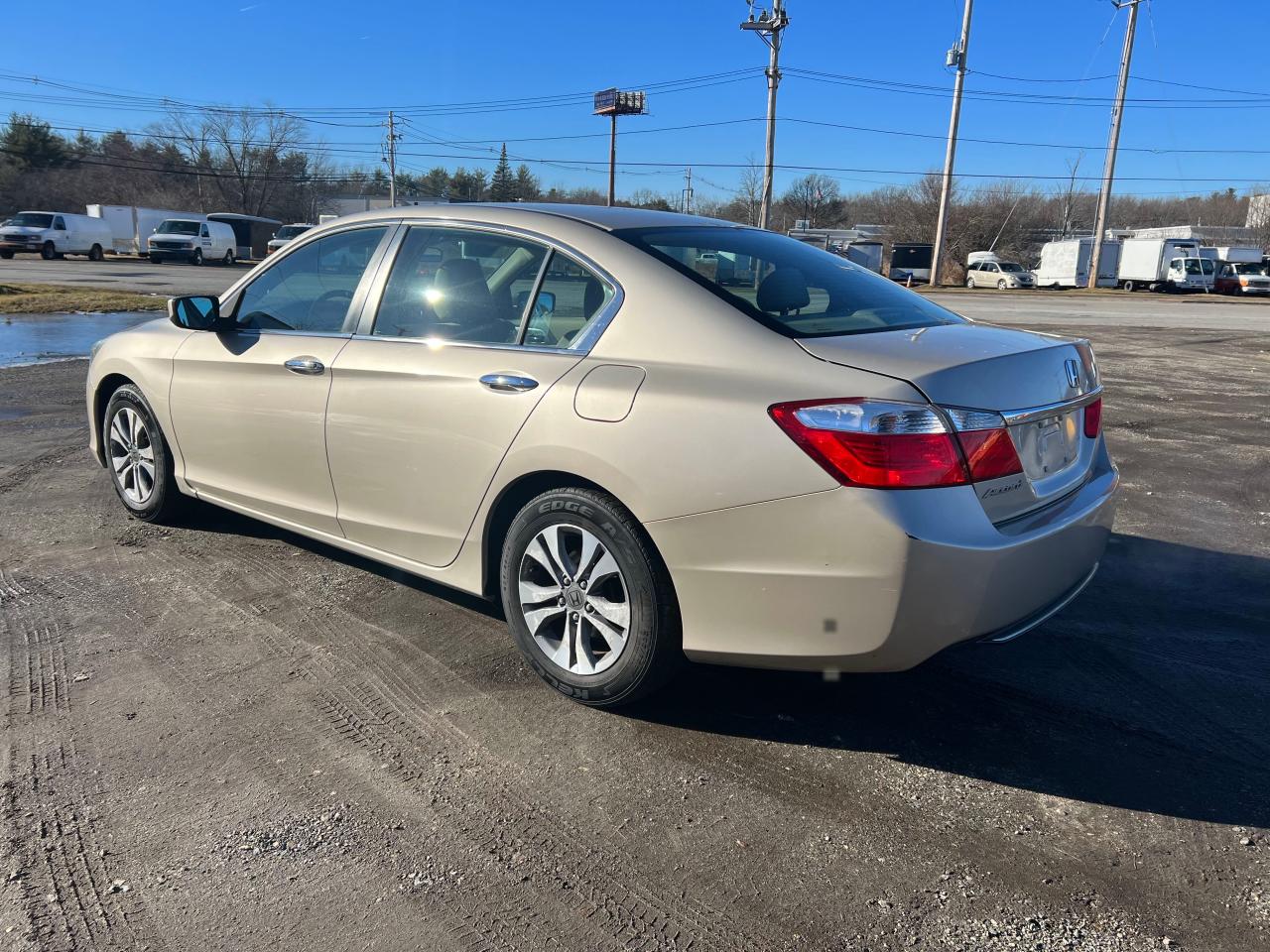Image 3 of 2014 HONDA ACCORD LX 2014 with VIN 1HGCR2F39EA189377