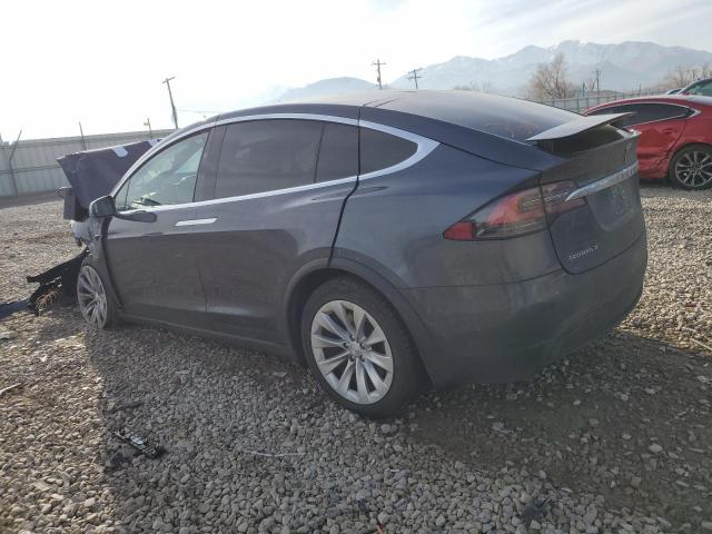 Obraz 2 z 2018 TESLA MODEL X  2018 z VIN 5YJXCBE28JF141767