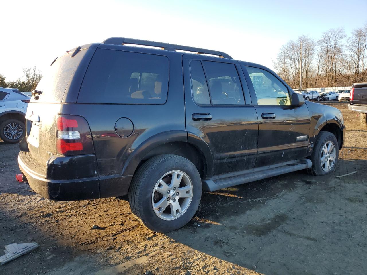 Image 3 of 2007 FORD EXPLORER XLT 2007 with VIN 1FMEU73E37UA91838