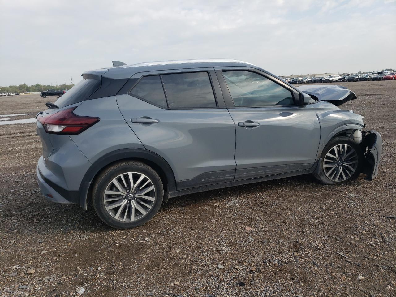 Изображение 3 Nissan Kicks Sv 2021 с VIN 3N1CP5CV5ML486667
