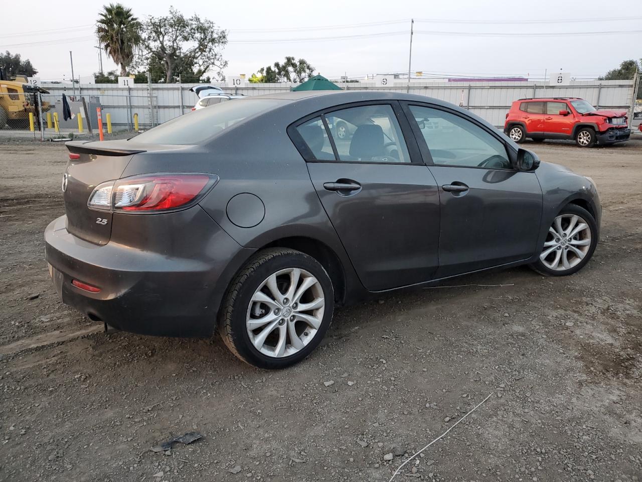 Изображение 3 2010 MAZDA 3 S 2010 с VIN JM1BL1S60A1341742