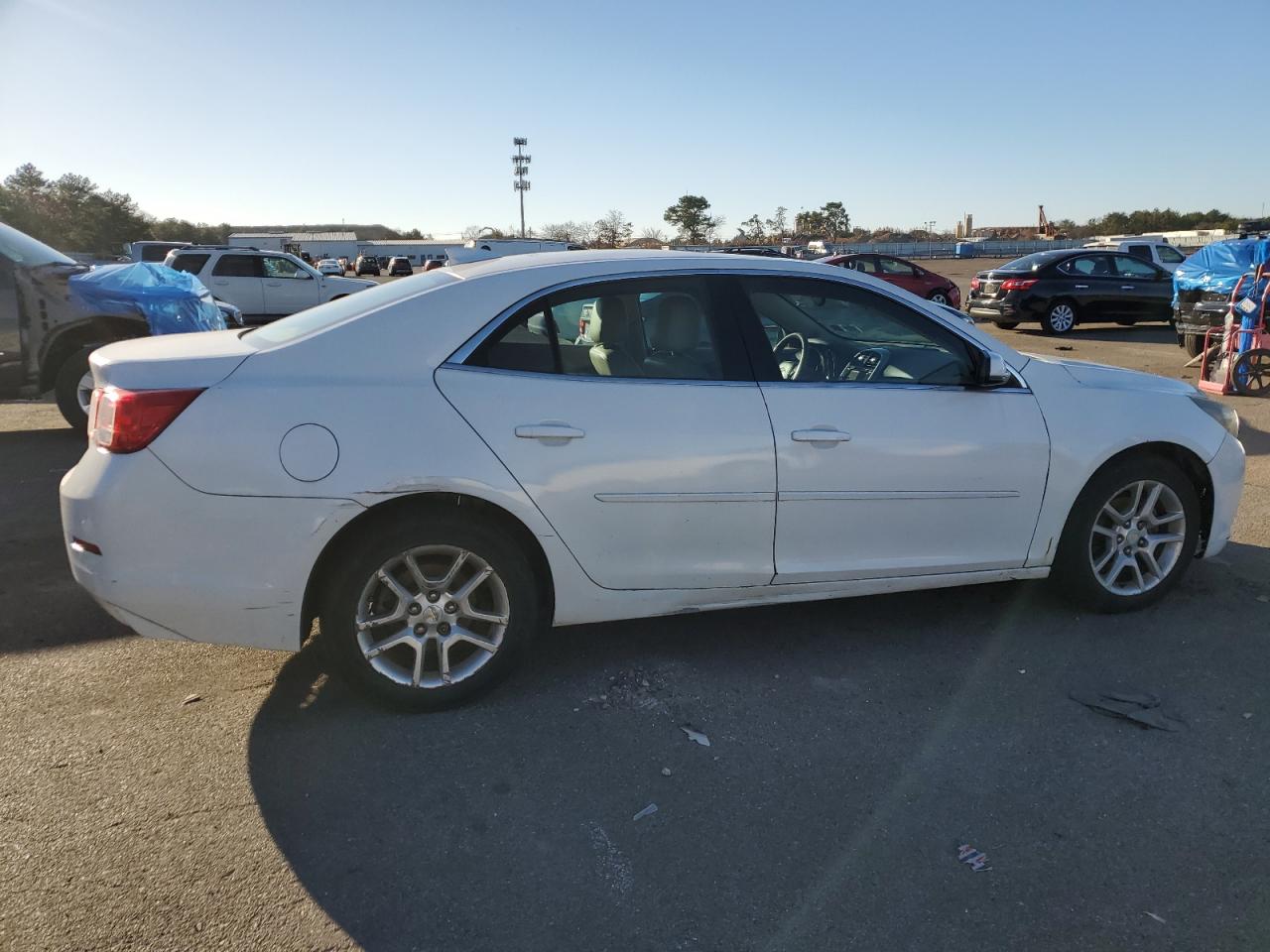 Image 3 of 2015 CHEVROLET MALIBU 1LT 2015 with VIN 1G11C5SL8FF314011