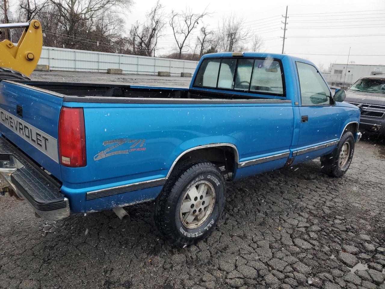 Image 3 of 1991 CHEVROLET GMT-400 K1500 1991 with VIN 1GCDK14K8MZ150243