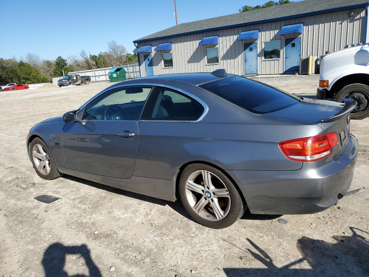 Image 2 of 2007 BMW 335 I 2007 with VIN WBAWB73537PV83134