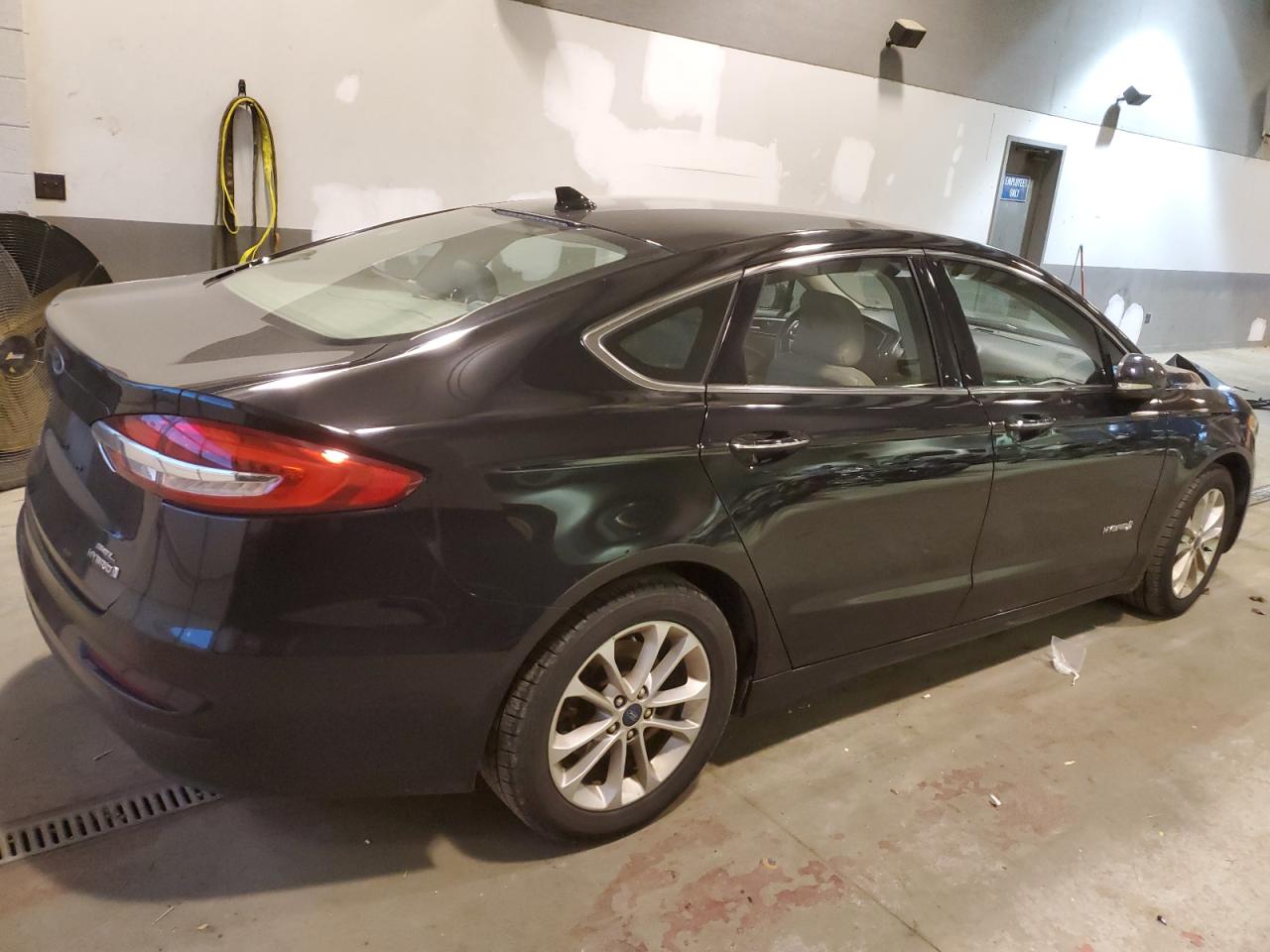 Obraz 3 z 2019 FORD FUSION SEL 2019 z VIN 3FA6P0MU4KR154285