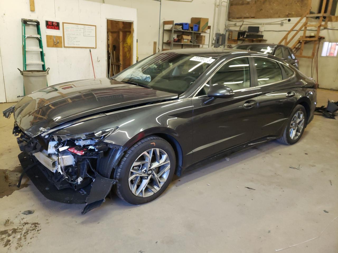 Image 1 of 2021 HYUNDAI SONATA SEL 2021 with VIN 5NPEL4JA1MH069512